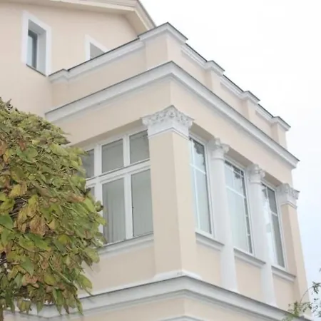 In Gruenderzeitvilla In Strandnaehe By Interhome